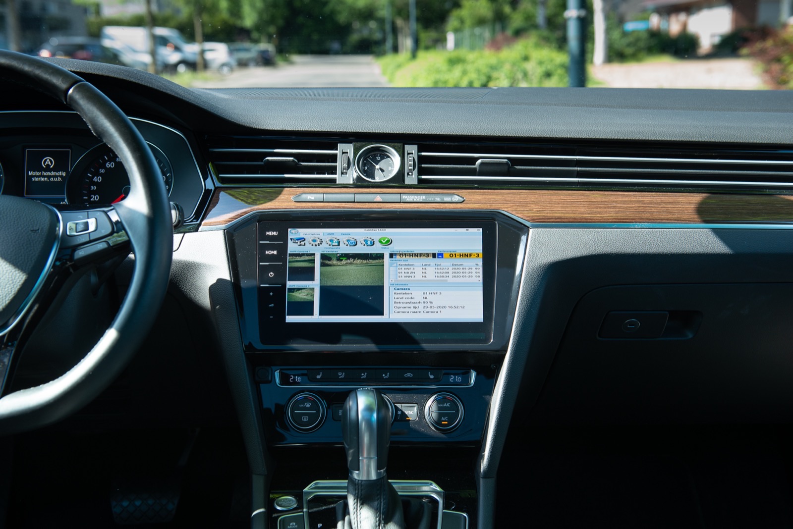 ANPR Autokit in-vehicle LPR system in police patrol car